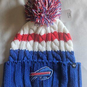 NWT - Women's '47 White Buffalo Bills Ashfield Cuffed Knit Hat with Pom $32 MSRP